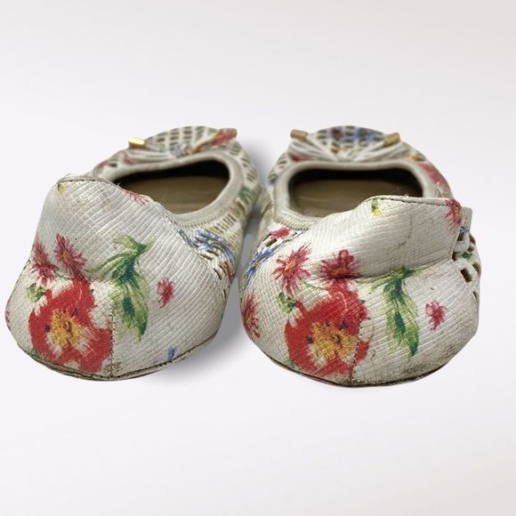 Me TOO | White Floral Ballet Flats - Picture 5 of 7